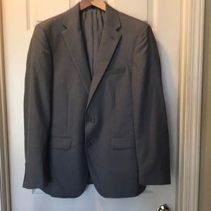 NWOT Mens sports coat by Jos A Bank. Size 42 regular. Slim Fit, grey